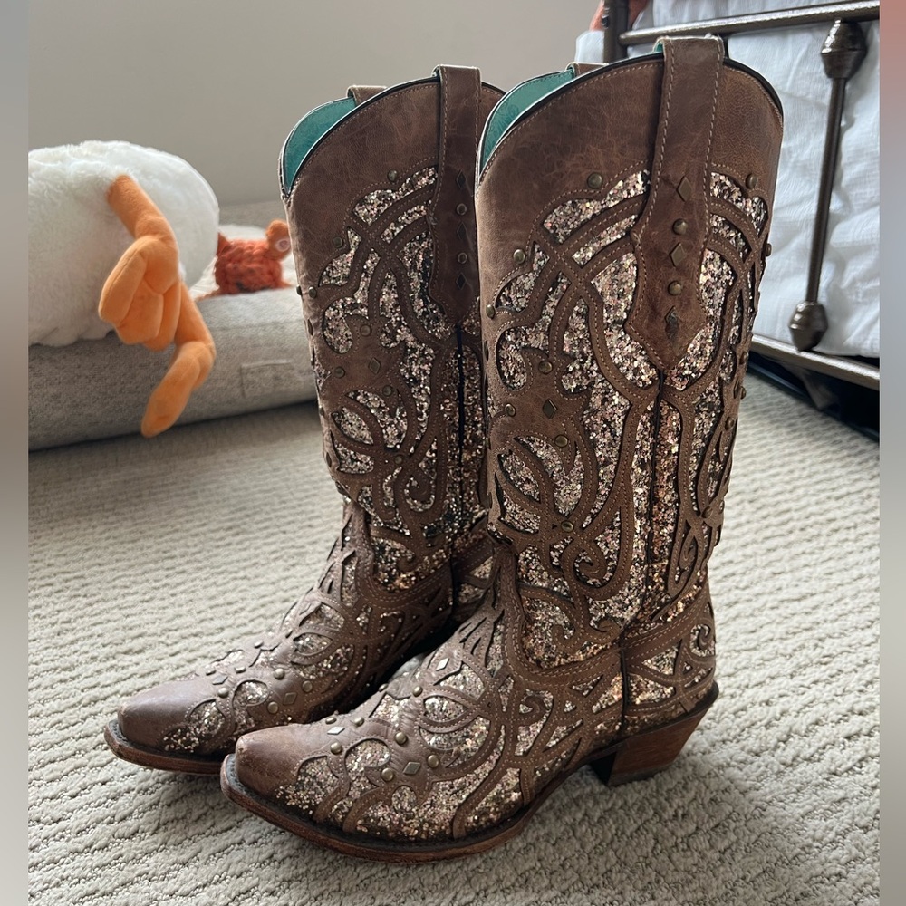Women's Brown Glitter Western Heeled Boots